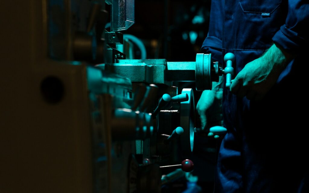 Werkzeug und Technik in der Instandhaltung als Basis für Predictive Maintenance mit KI