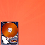 Recuva Datenwiederherstellungssoftware: geöffnete Festplatte mit Magnetscheibe